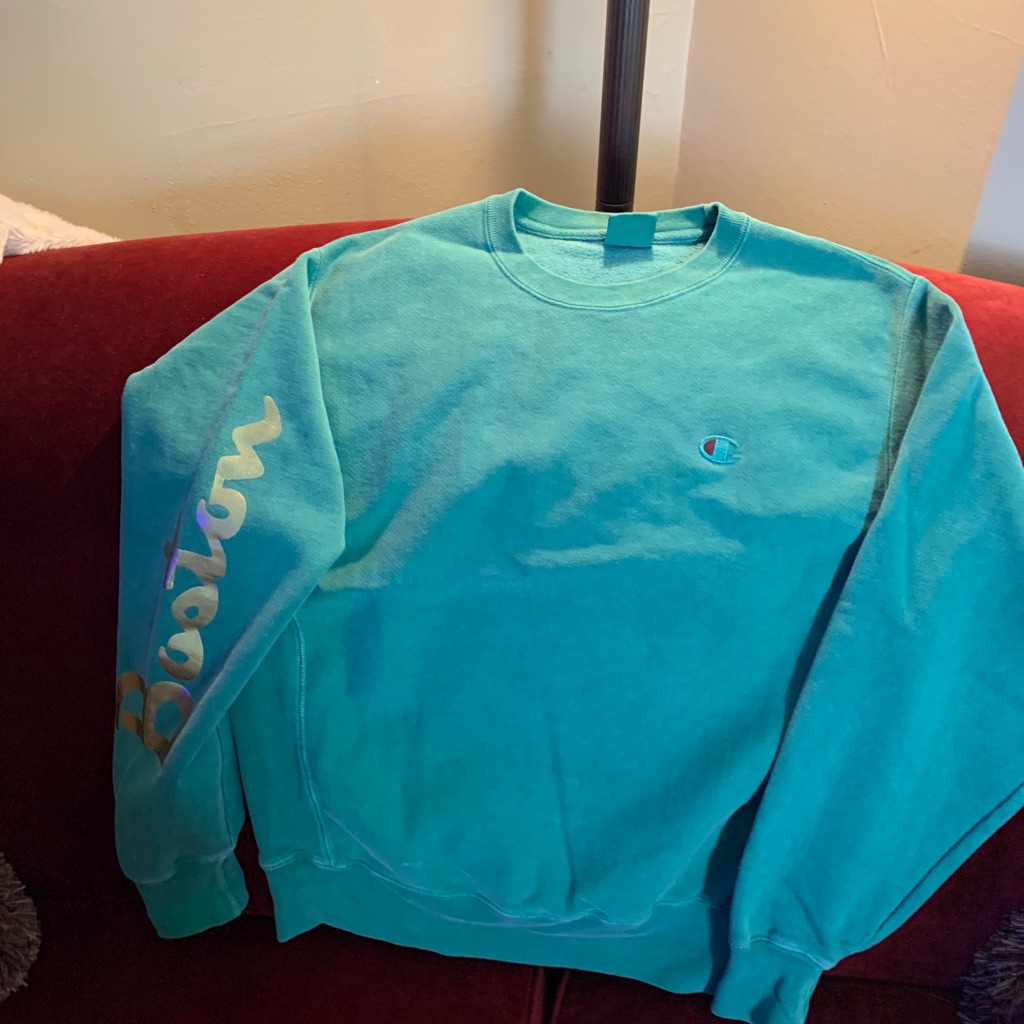 Champion Reverse Weave!
